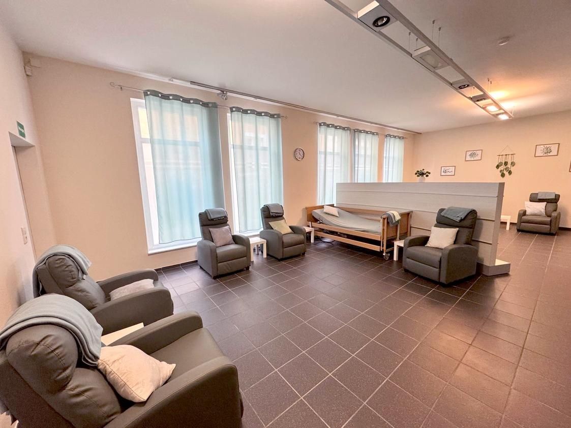 raum_large_FQBy6YspOZ